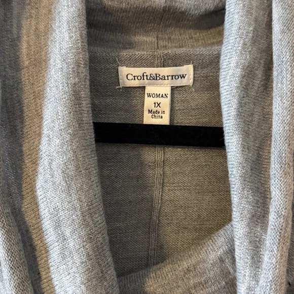 Croft & Barrow Gray and Black Cowl Neck Sweaters - Picture 3 of 5